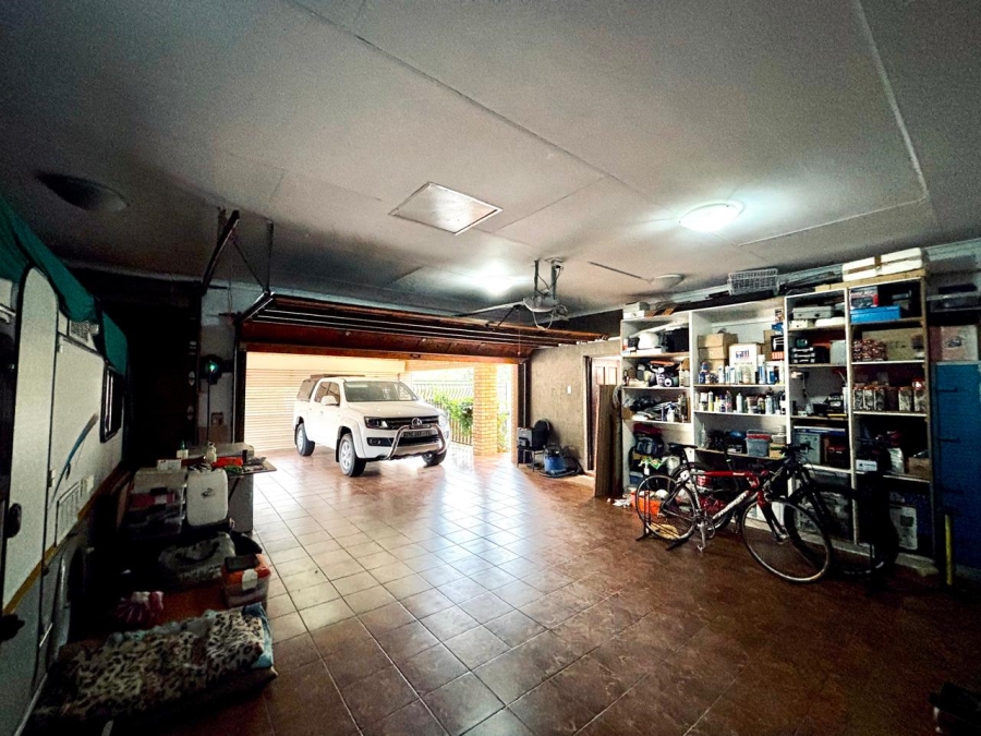 4 Bedroom Property for Sale in Vaalpark Free State